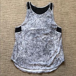 Lululemon Sculpt tank